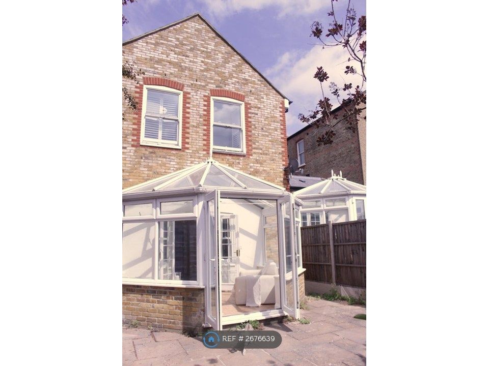 Property photo 1 of 9 Garden