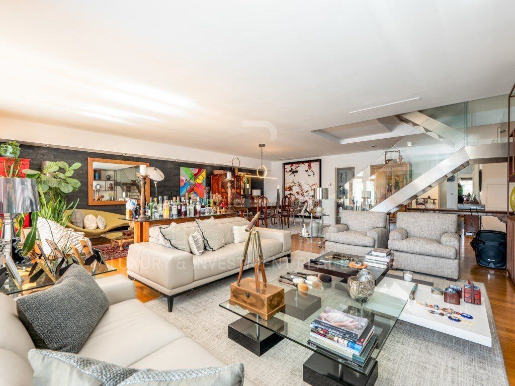 Property photo 1 of 51 Duplex Apartment, 4 Suites, And 3 Parking Spaces In Avenidas Novas.