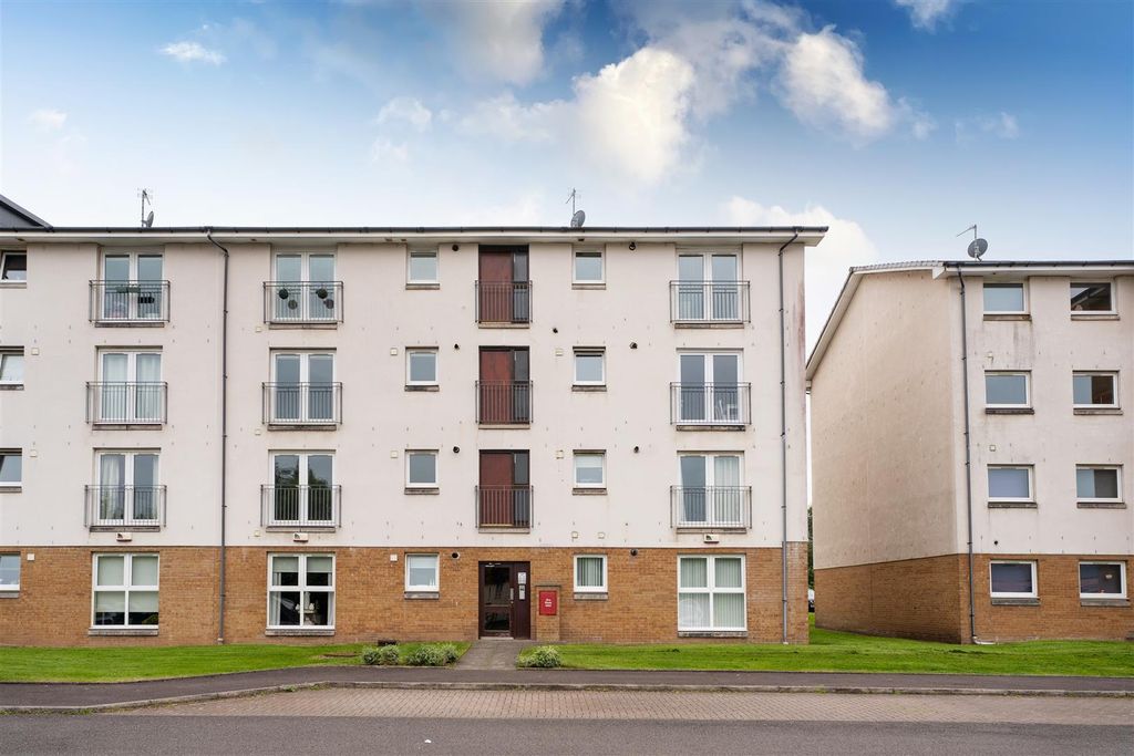 Property photo 2 of 15 External-19.Jpg