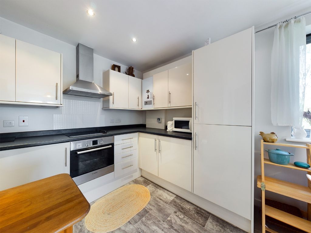 Property photo 1 of 12 1533281