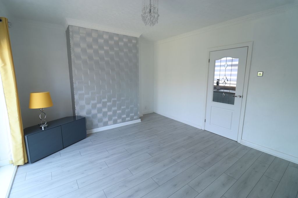 Property photo 3 of 12 Img_0668