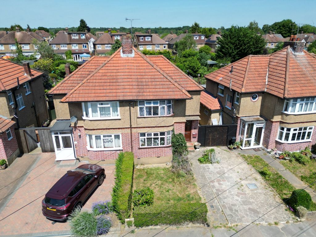 Property photo 1 of 13