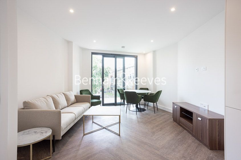 Property photo 1 of 7
