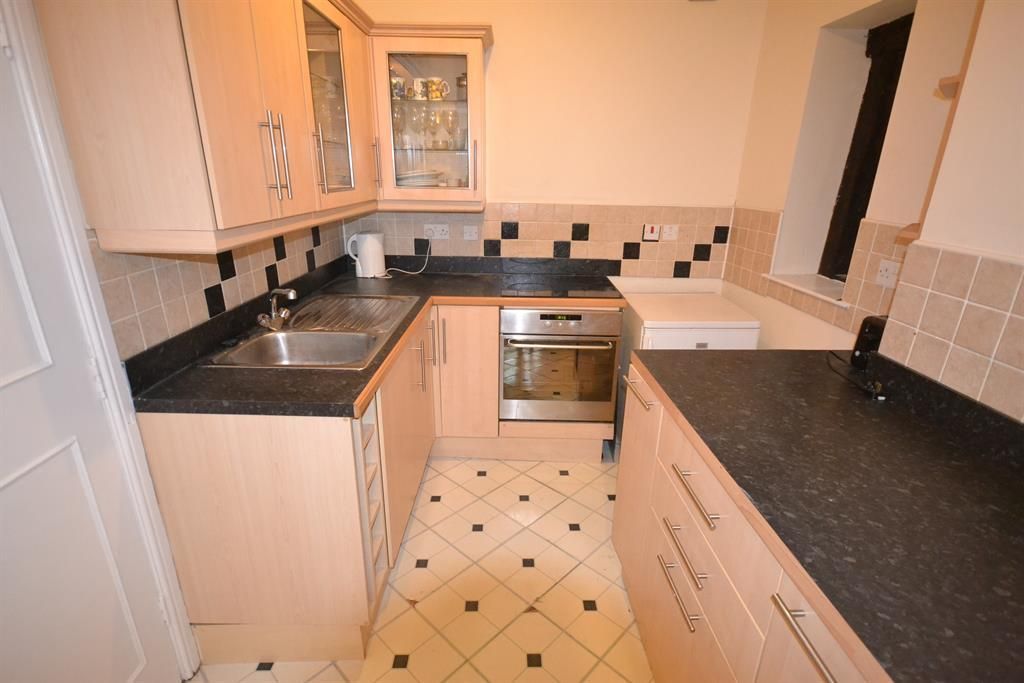 Property photo 2 of 6