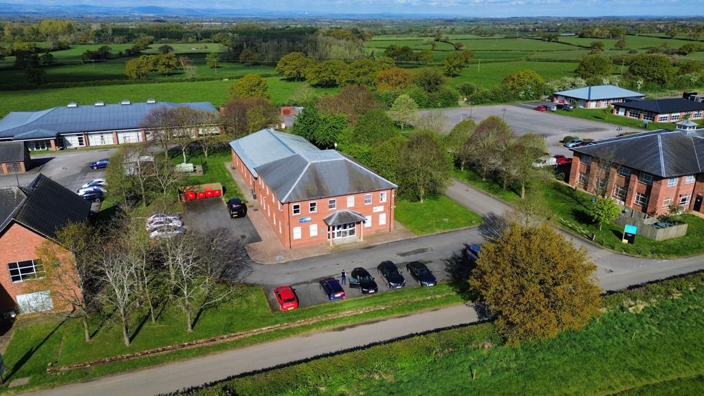 Property photo 1 of 12 Photo 91