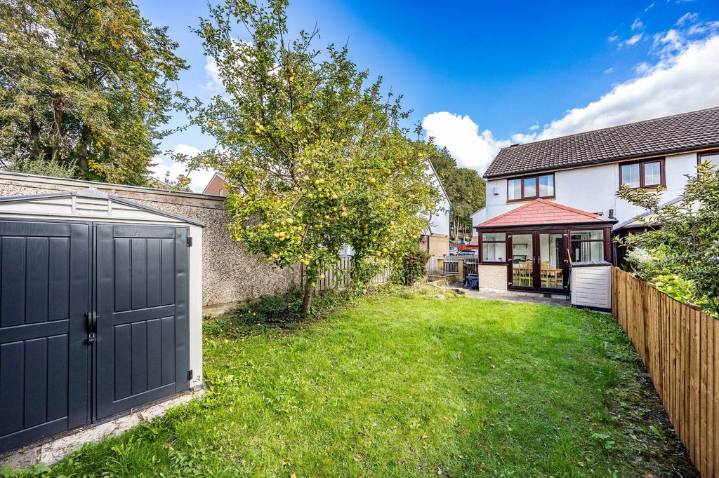 Property photo 2 of 16