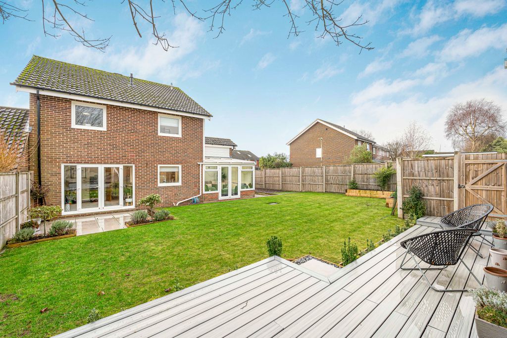 Property photo 2 of 20 10_69244