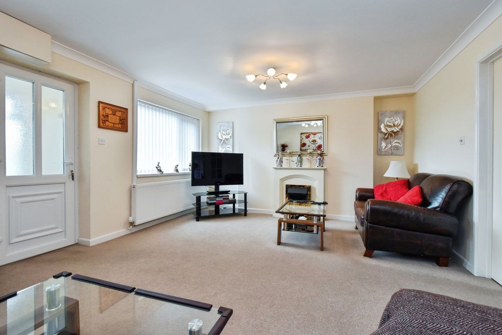 Property photo 2 of 15 Photo