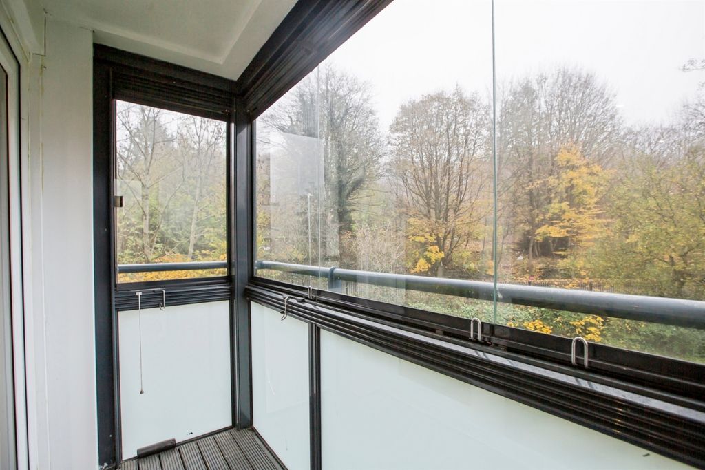 Additional image 8 of 1 bed flat for saleMixenden Road, Halifax HX2