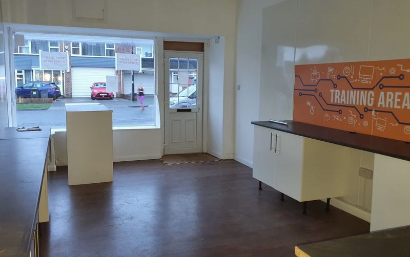 Property photo 2 of 8 Photo 6