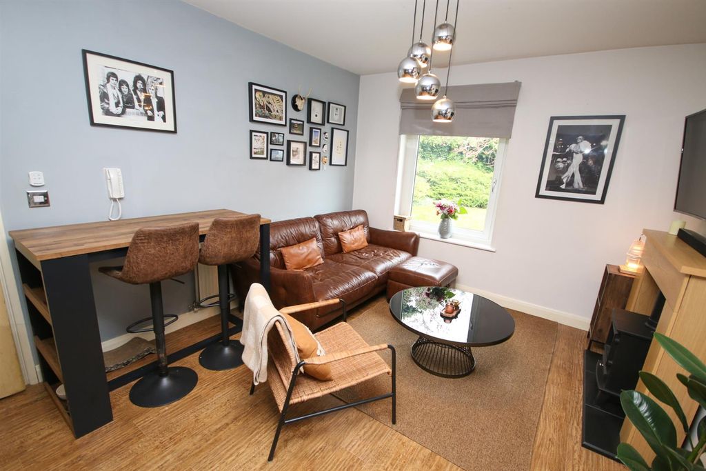 Property photo 2 of 13 Img_3764.Jpg