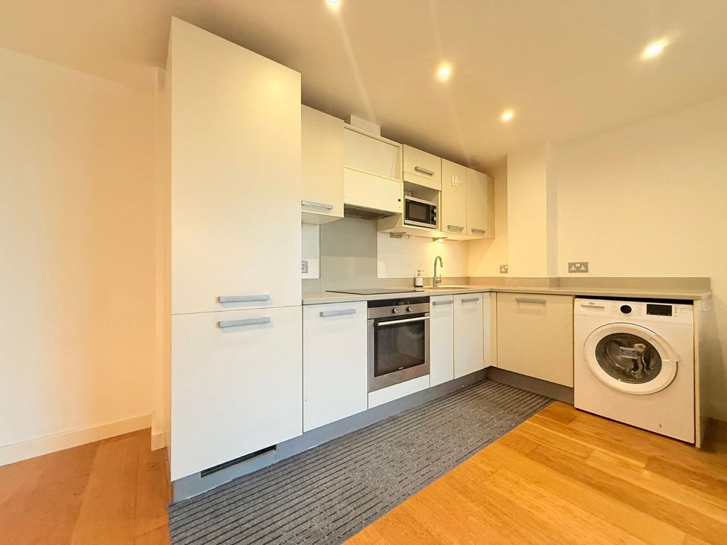 Property photo 1 of 12 Picture No. 27