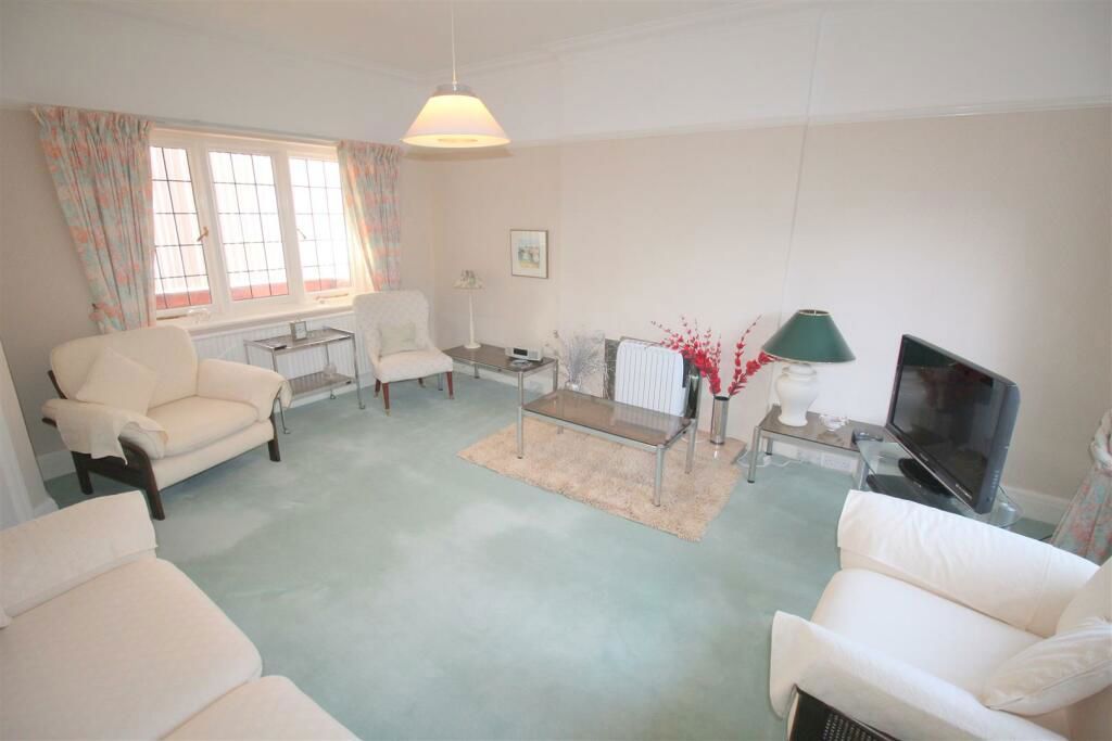 Property photo 2 of 47