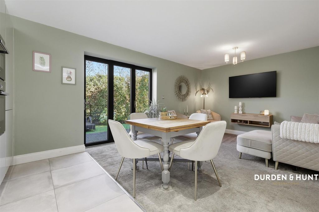 Property photo 3 of 23 Dennises Lane