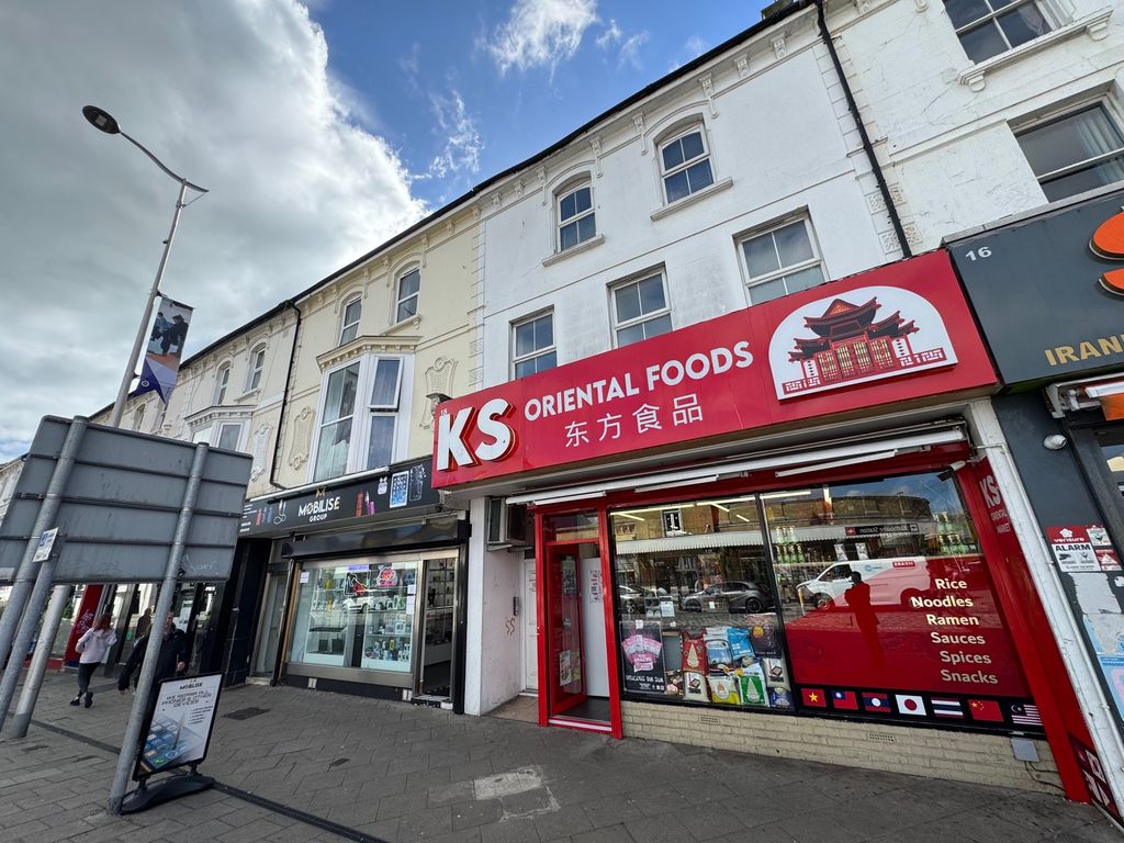 Property photo 1 of 6 Front