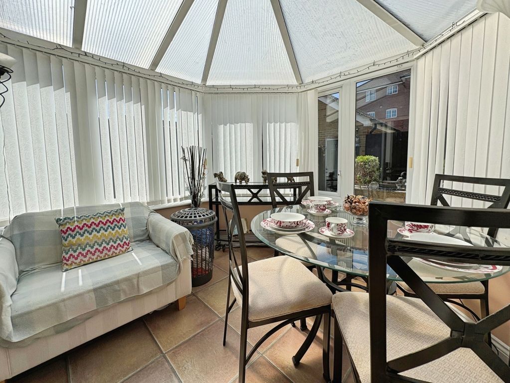 Property photo 3 of 27 d05Ea1c4-6