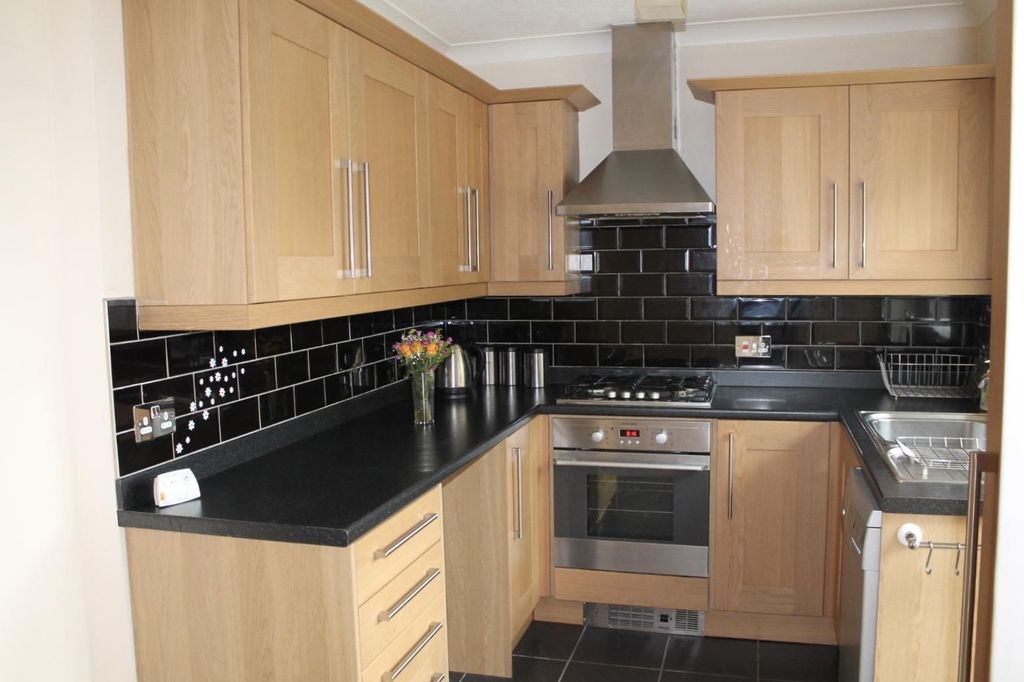 Property photo 3 of 15 E4235898-71E2-45E8-8F0E-80Cf1018223c.Jpg