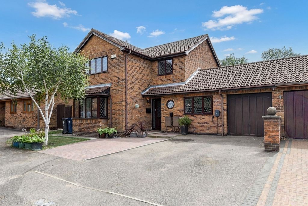 Property photo 1 of 19