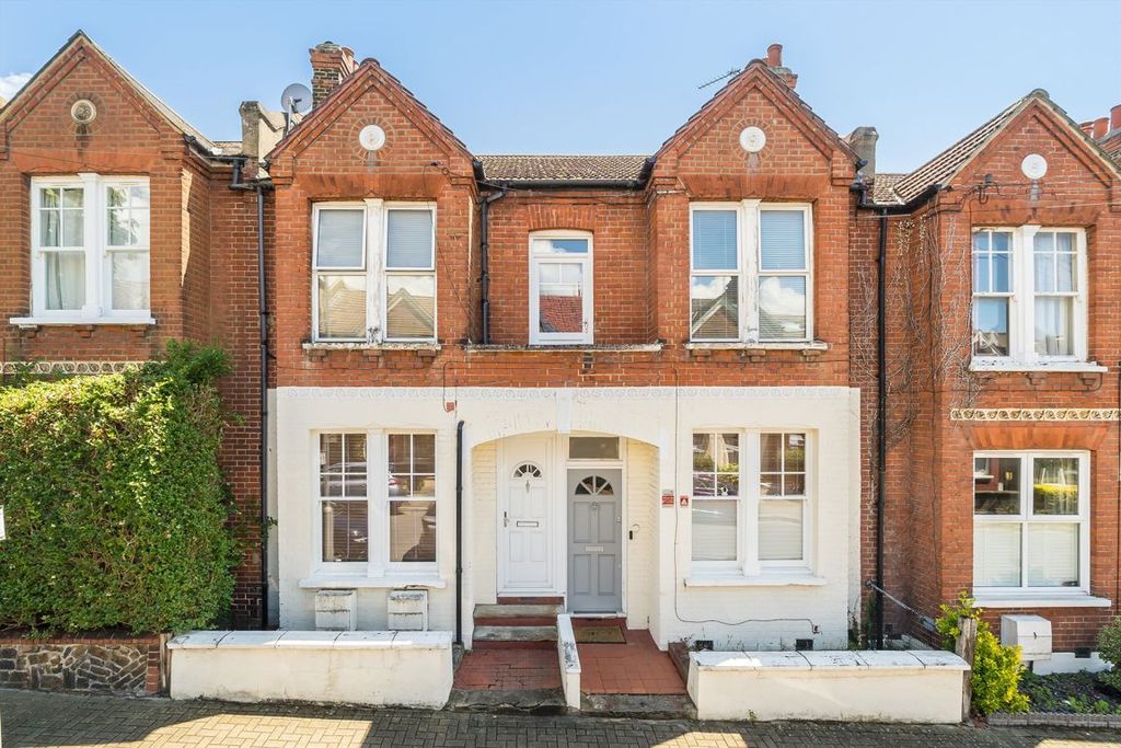 Property photo 1 of 6