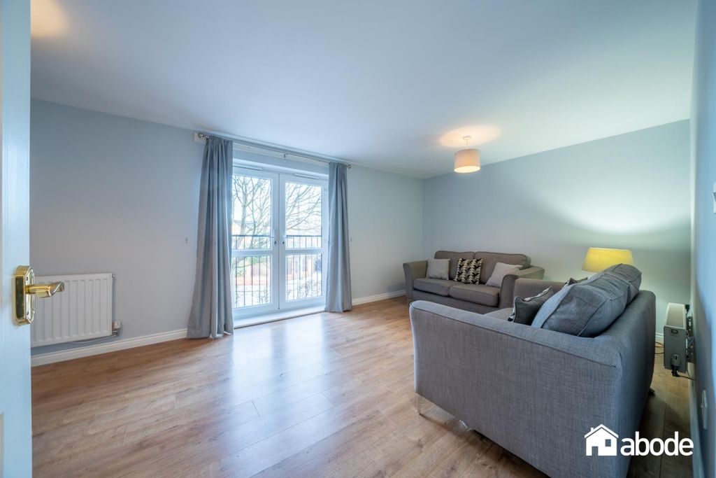 Property photo 2 of 17 Dsc08856-Hdr.Jpg