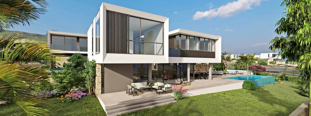 Property photo 2 of 34