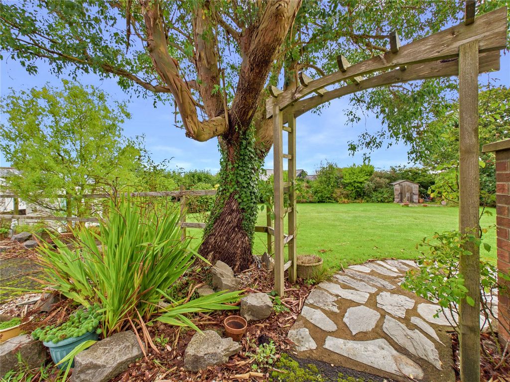 Property photo 2 of 18 Picture No. 69