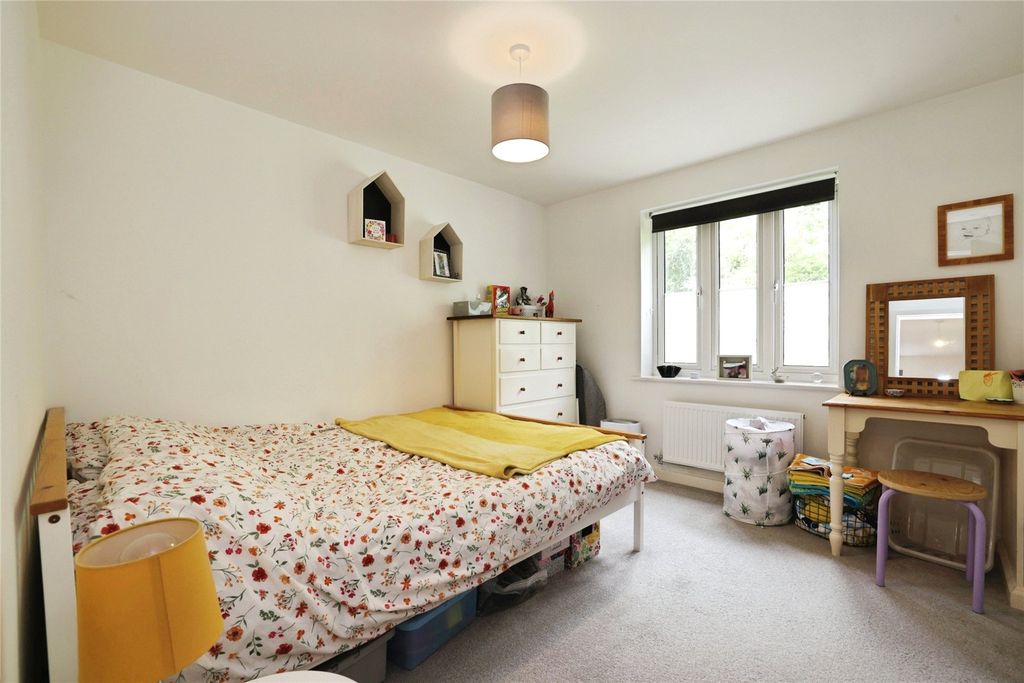 Property photo 3 of 7 Picture No. 04