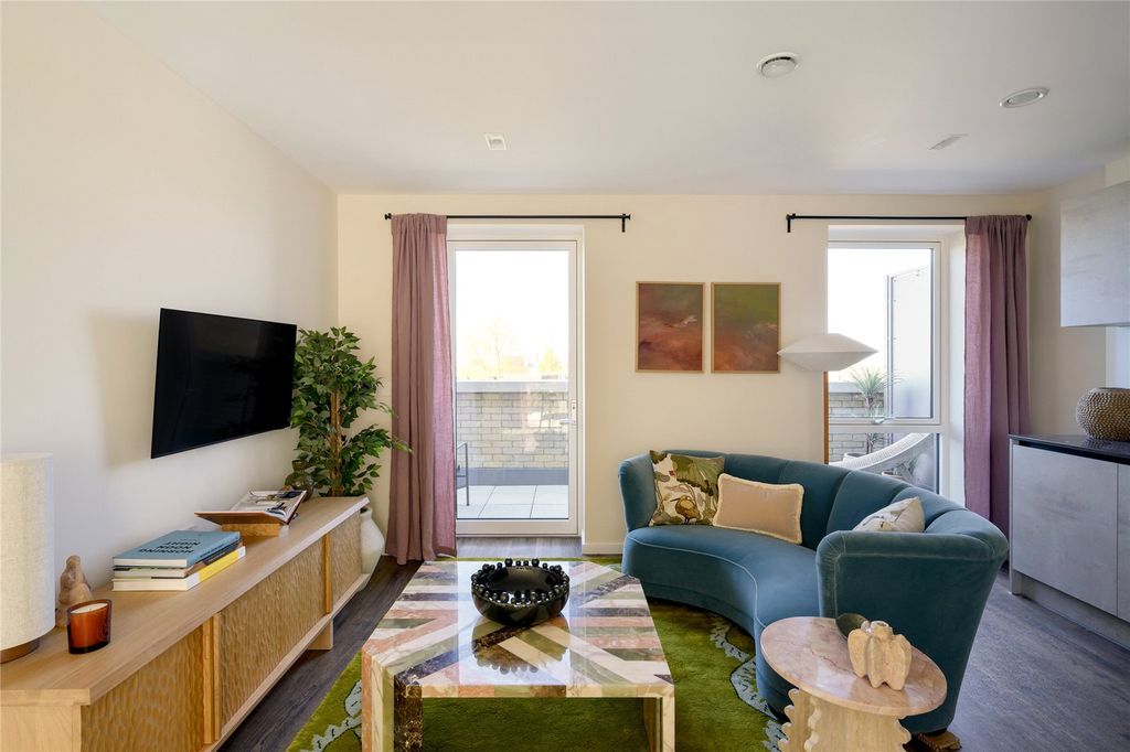 Property photo 2 of 12 Picture No. 02