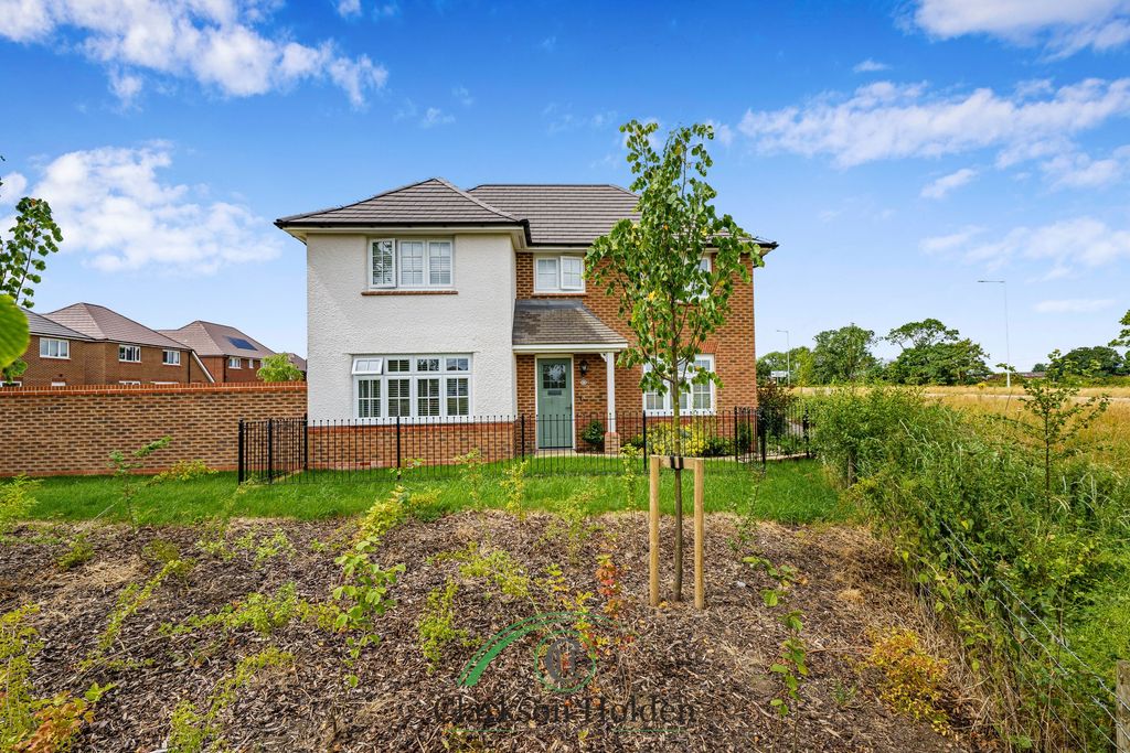 Property photo 1 of 33