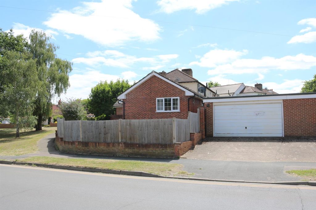 Property photo 2 of 12 Img_2210.Jpg