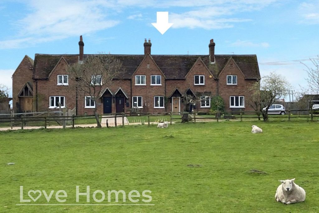 Property photo 1 of 17 4903492