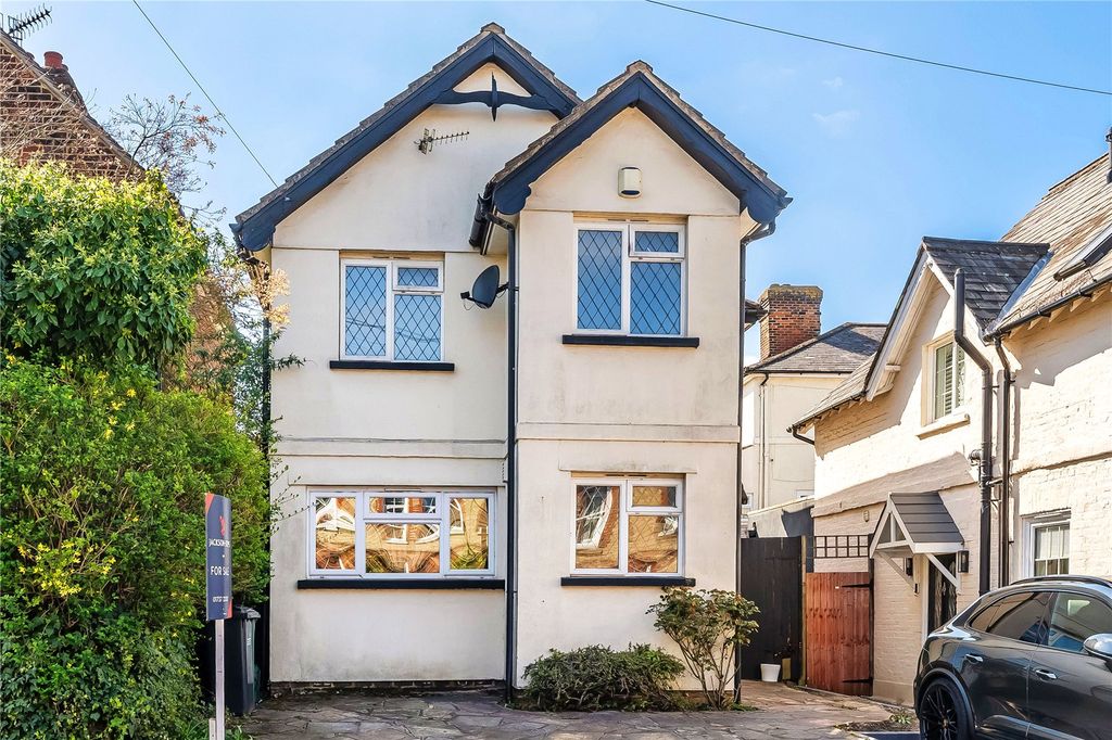 Property photo 1 of 12 Exterior