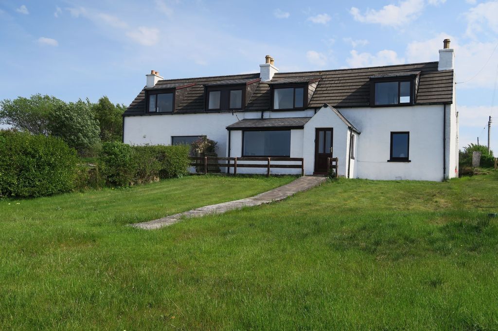Property photo 2 of 30