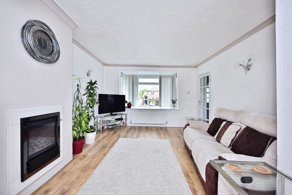 Property photo 3 of 15 Pbox-Img.Jpg