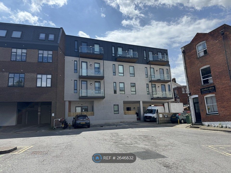 Property photo 3 of 6