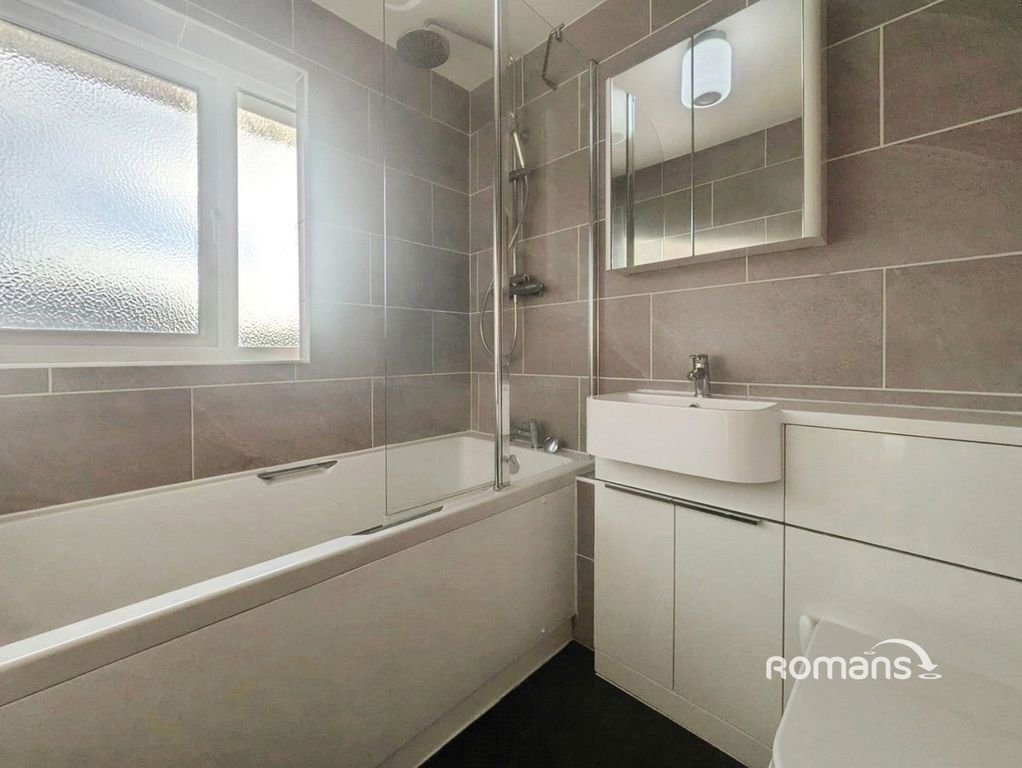 Property photo 3 of 10 Pbox-Img.Jpg