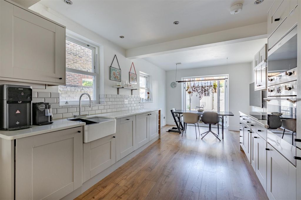 Property photo 2 of 13 Kitchen/Diner