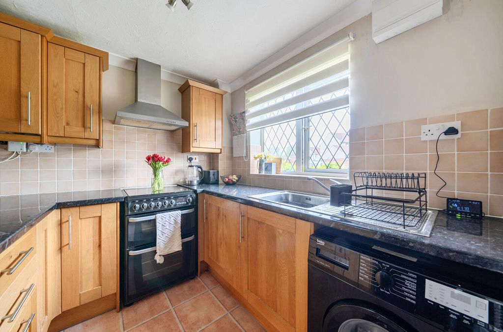 Property photo 3 of 20 1439838469d77Aa85d745