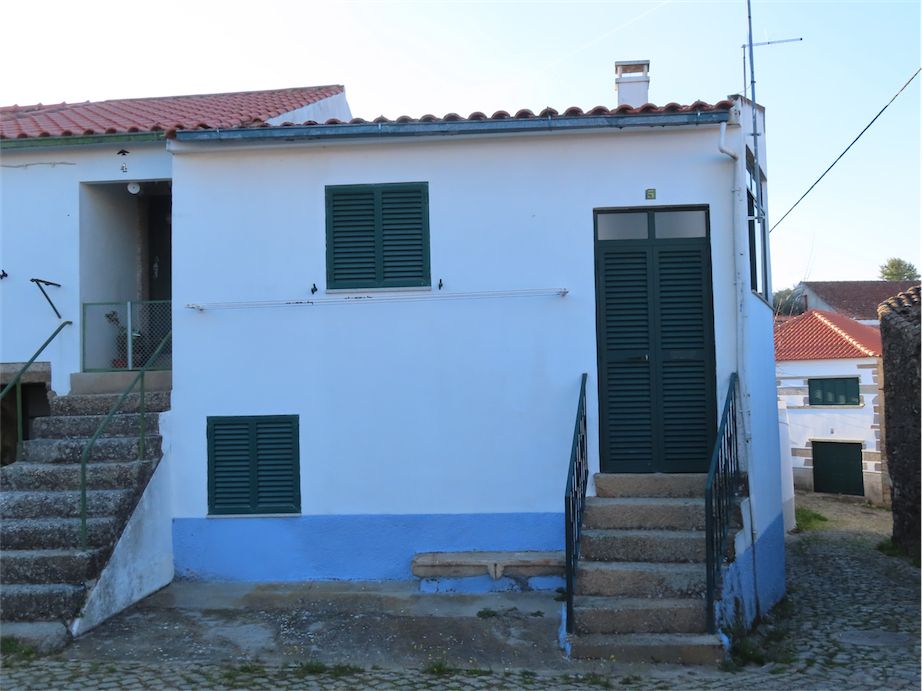 Property photo 1 of 20