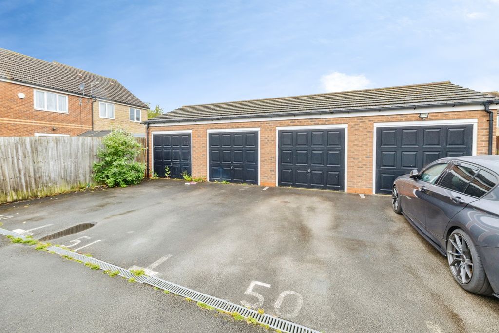 Property photo 2 of 17 2026-05-19-50Applebyway142