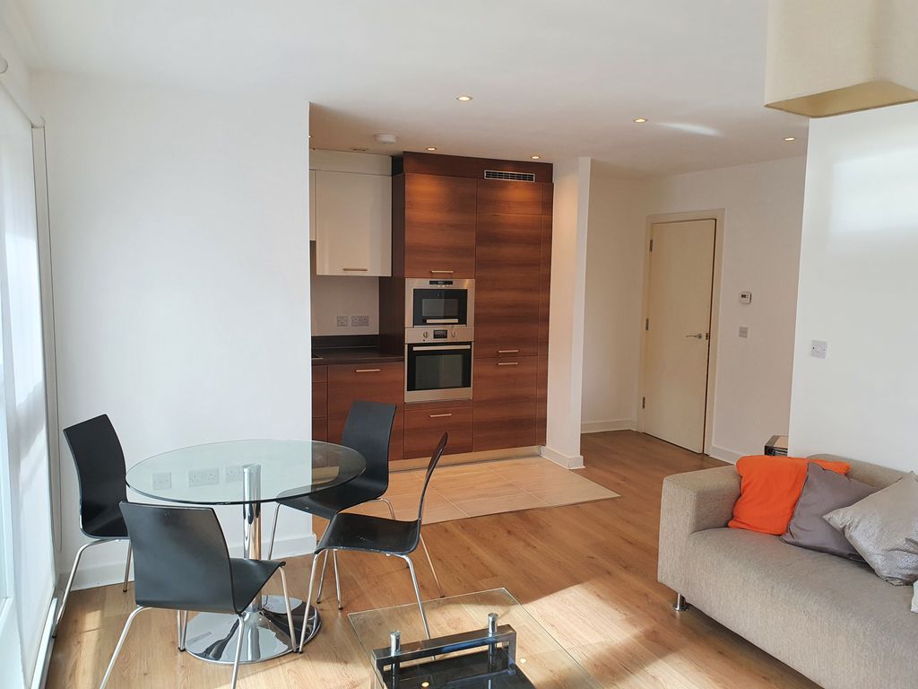 Property photo 1 of 14 3 Bedroom Apartment For Rent