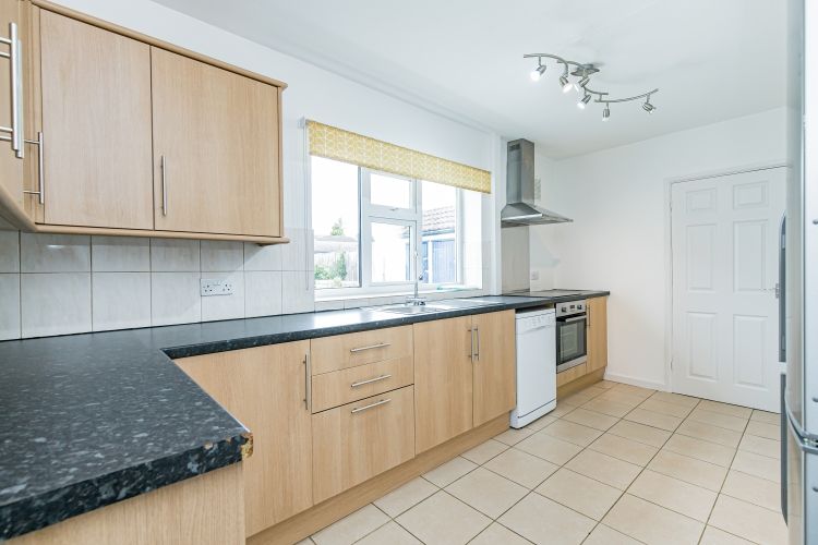 Property photo 2 of 9 131111