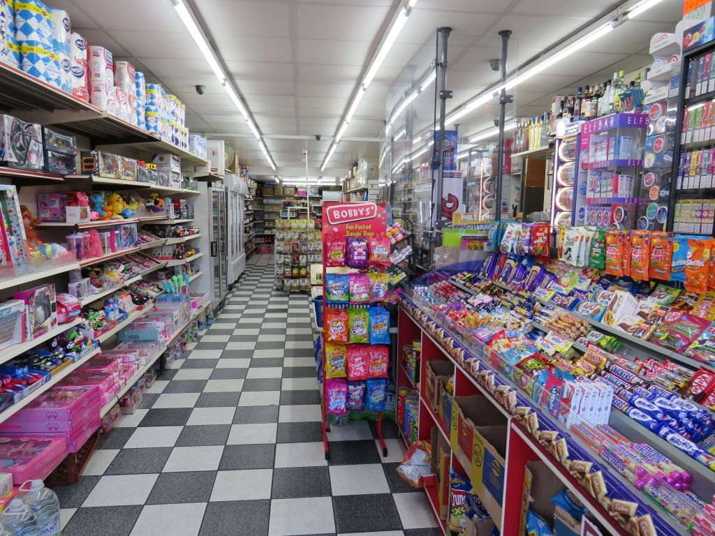 Property photo 2 of 8