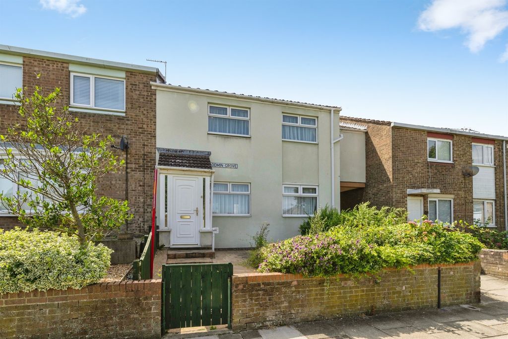 Property photo 1 of 17