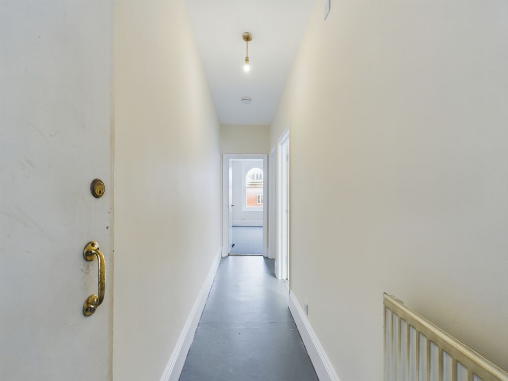 Property photo 2 of 4 Cam01721G0-Pr0071-Still001