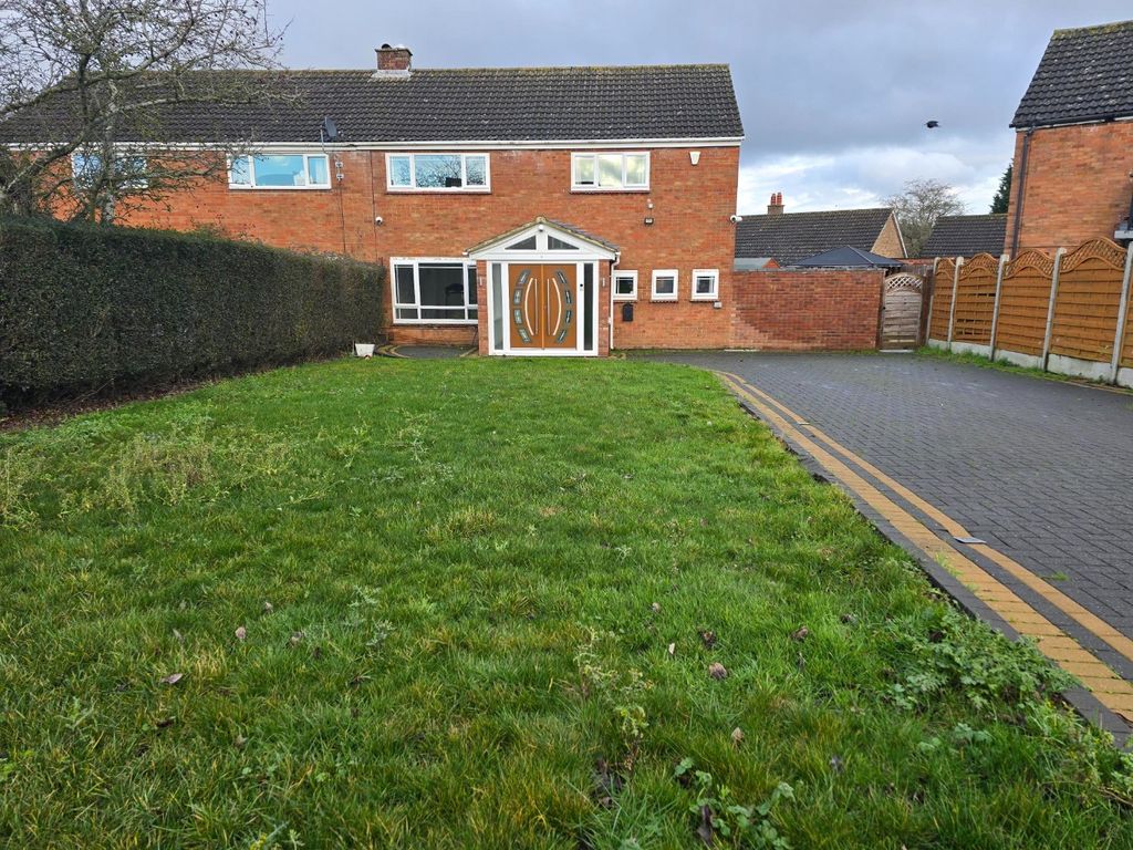 Property photo 1 of 18 4839210