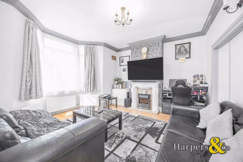 Property photo 2 of 14 Photo 8