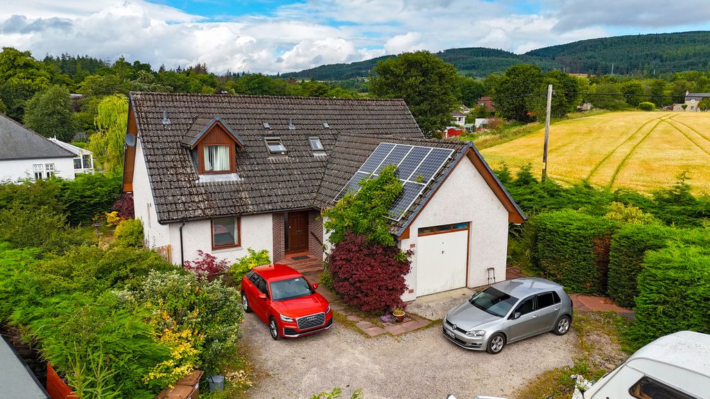 Property photo 1 of 35