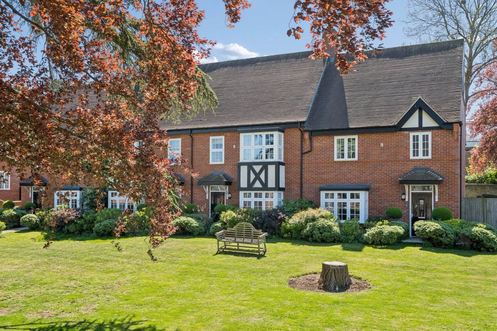 Property photo 1 of 25