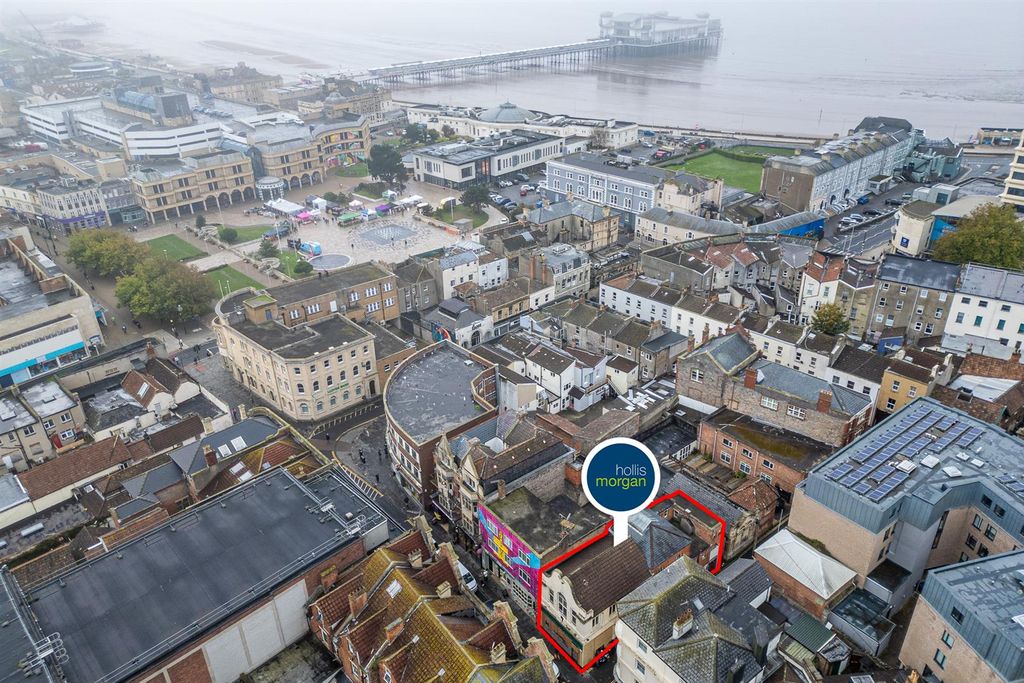 Property photo 1 of 28 131 High Street, Weston-Super-Mare, North Somerset